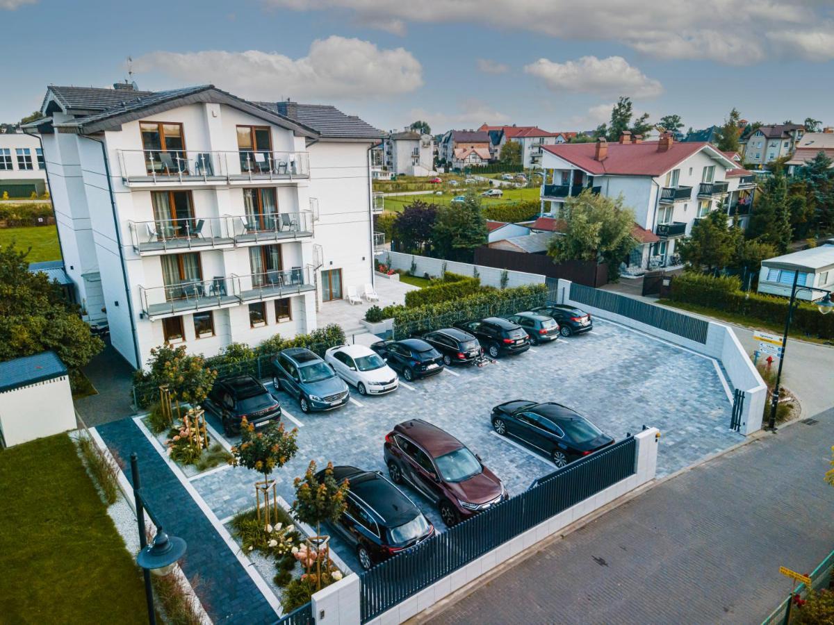 Apartamenty I Pokoje Goscinne Relax 亚斯塔尔尼亚 外观 照片