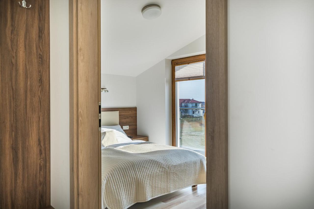 Apartamenty I Pokoje Goscinne Relax 亚斯塔尔尼亚 外观 照片